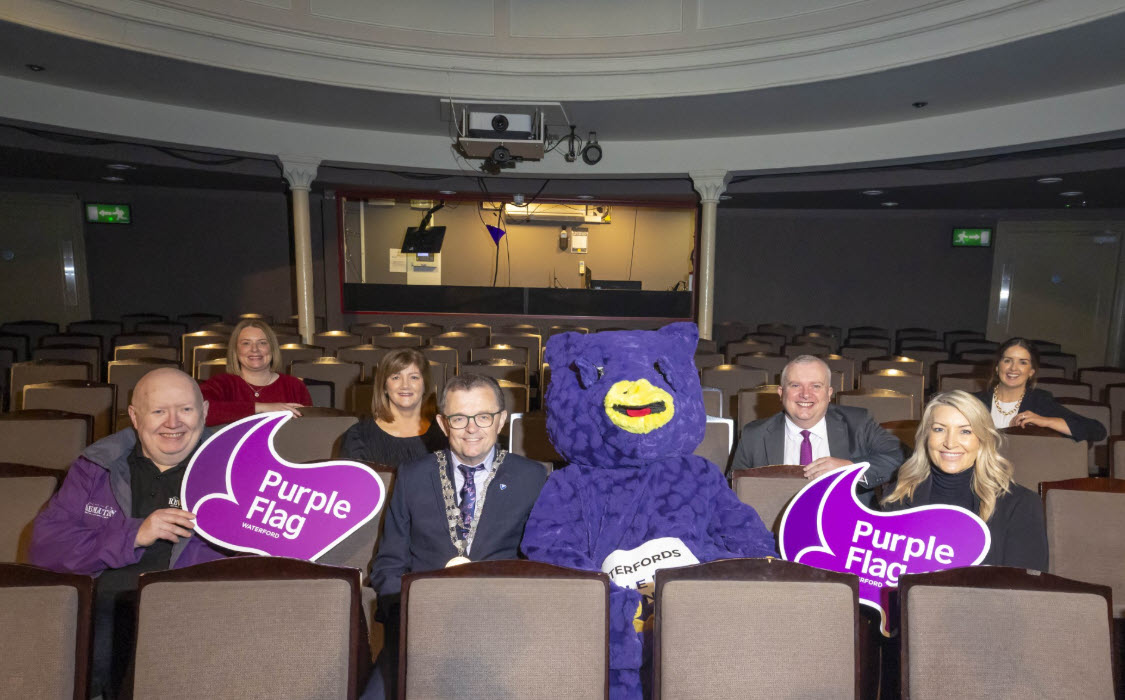 Mayor of Waterford City and County, Cllr. Seamus Ryan and Purple Flag mascot ‘Hoot’ with Jim ‘Flash’ Gordan Revolution and Chair of the Purple Flag Committee, Laura Hutchinson Waterford City and County Council, Maureen Fitzsimons Waterford City and County Council, Michael Skehan General Manager The Granville Hotel, Julie Walsh Purple Flag Administrator with Waterford City and County Council and Jessica Manning Assistant Manager City Square.